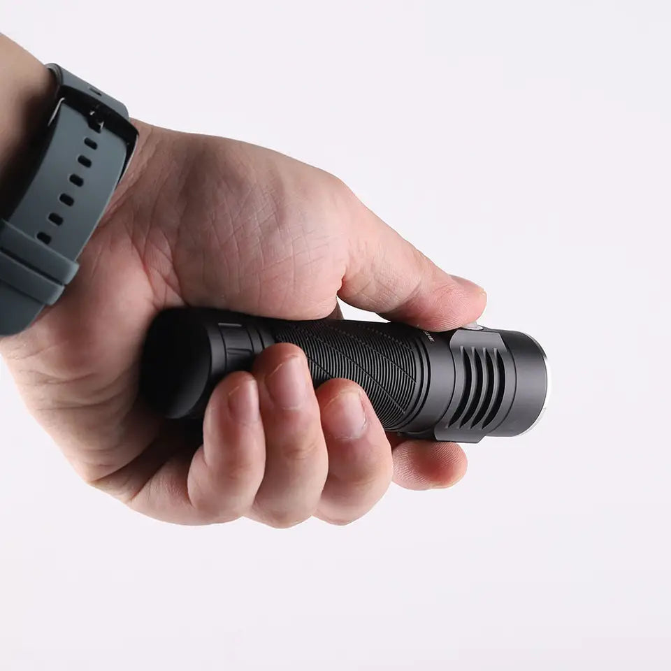 Convoy - S21E - Anduril - 21700 Flashlight