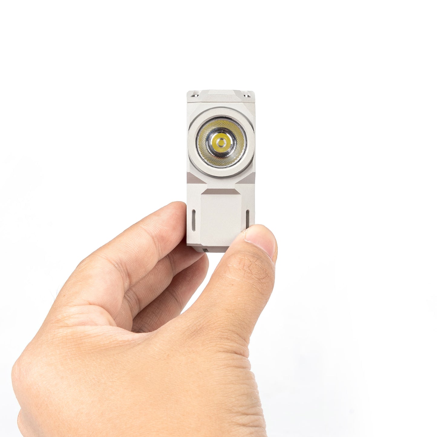 Wuben Lightok X0 Knight Aluminum Easy Carry Light-1,100 Lumens