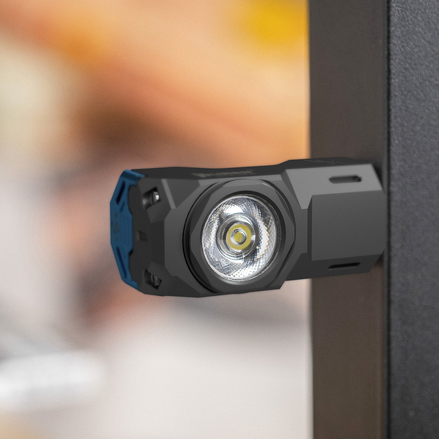 Wuben Lightok X0 Knight Aluminum Easy Carry Light-1,100 Lumens